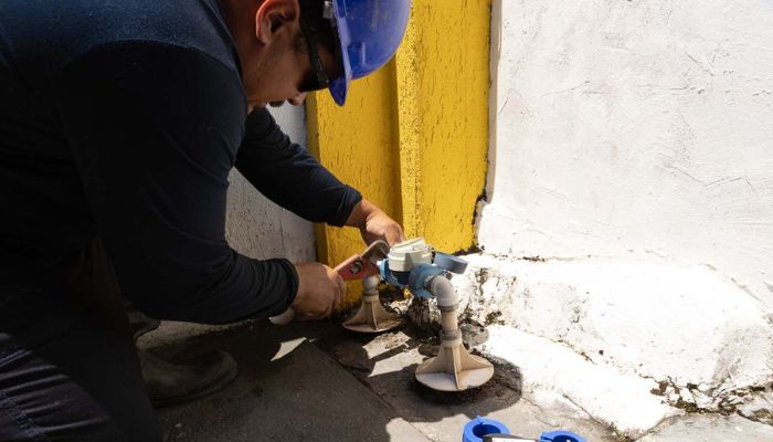 Sanepar orienta que hidrômetros são resistentes ao frio, mas exigem outros cuidados